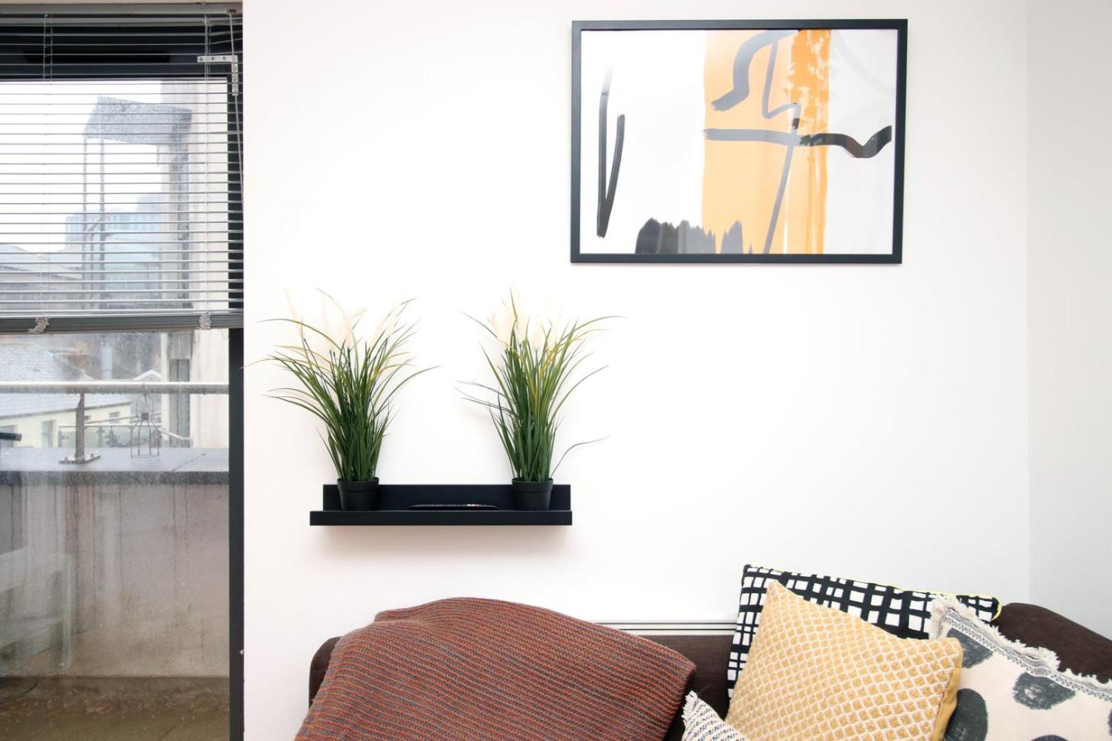 Centrally Located Spacious 2Br | Cohost Partners Cardiff Buitenkant foto