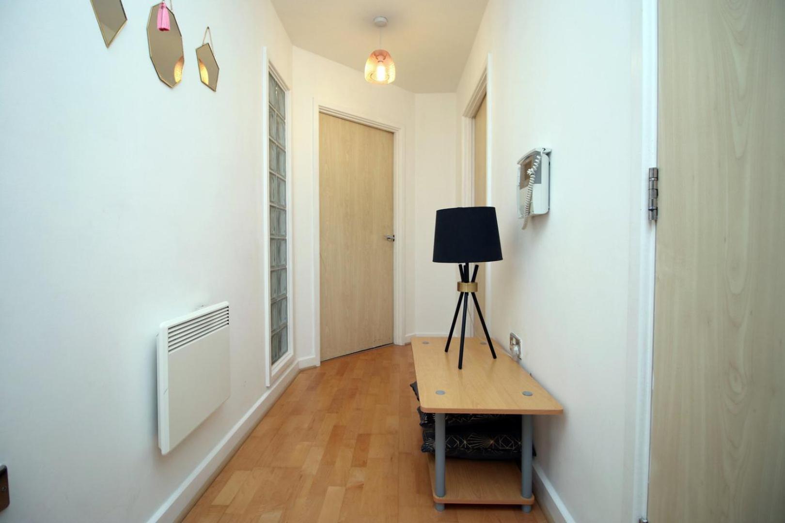 Centrally Located Spacious 2Br | Cohost Partners Cardiff Buitenkant foto